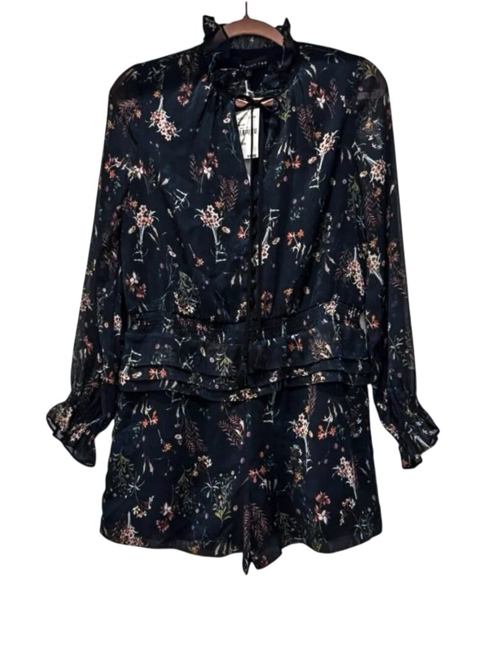NWT‎ Adelyn Rae Romper Navy Floral Women's Size S